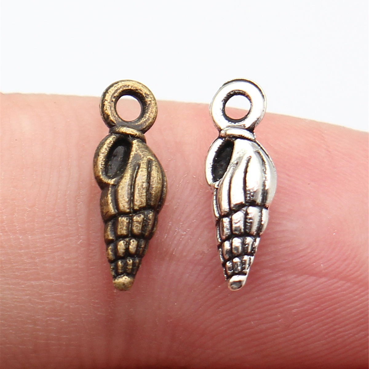 WYSIWYG 20pcs 5x14mm 2 Colors  - Vintage Fashion Nova incelemesi ve fiyatı