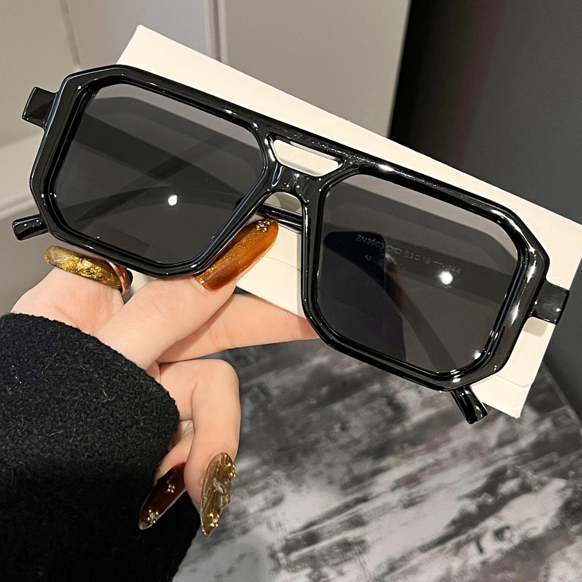 New Retro Square Double Beam S - Vintage Fashion Design incelemesi ve fiyatı